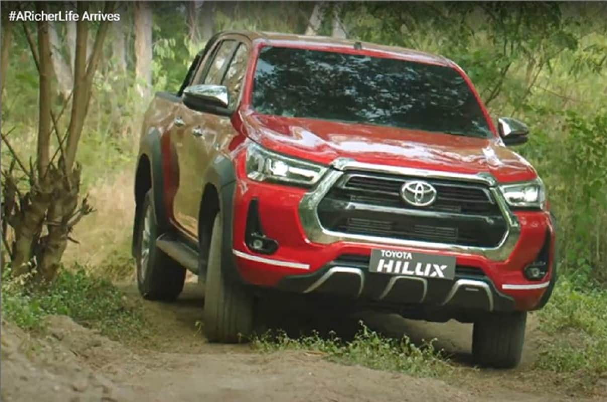 Toyota refutes reports of big discounts on Toyota Hilux Pickup Truck