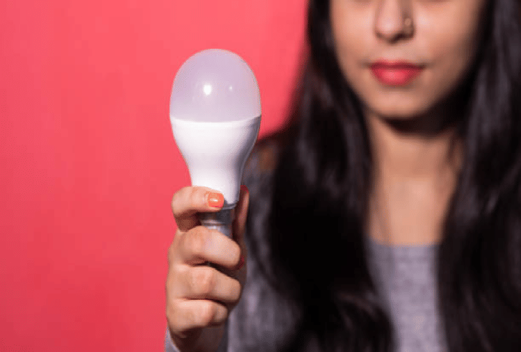 Gram Ujala Yojanaइस योजना के तहत मात्र 10 रुपये में खरीद सकते हैं