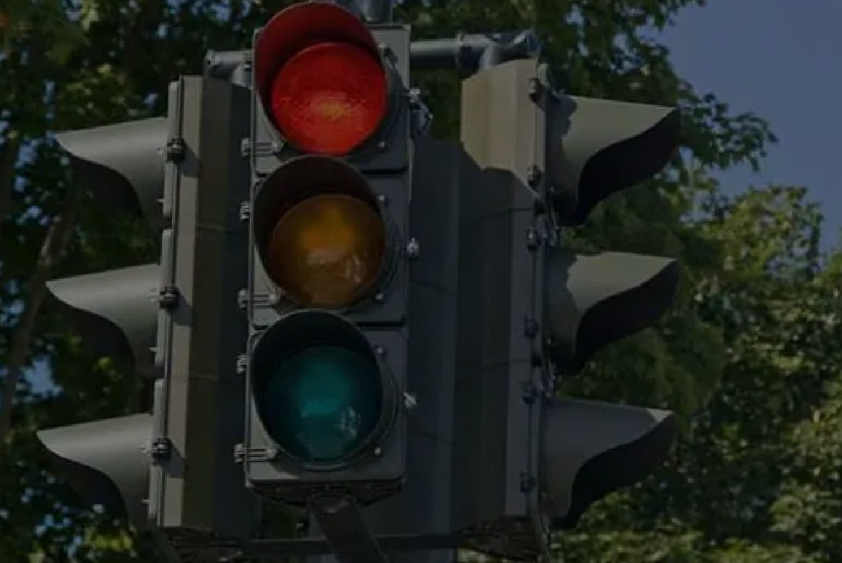 Indore Traffic Police: Preparations to rein in signal breakers in Indore, after system update, challan notice will be given as soon as the signal is broken