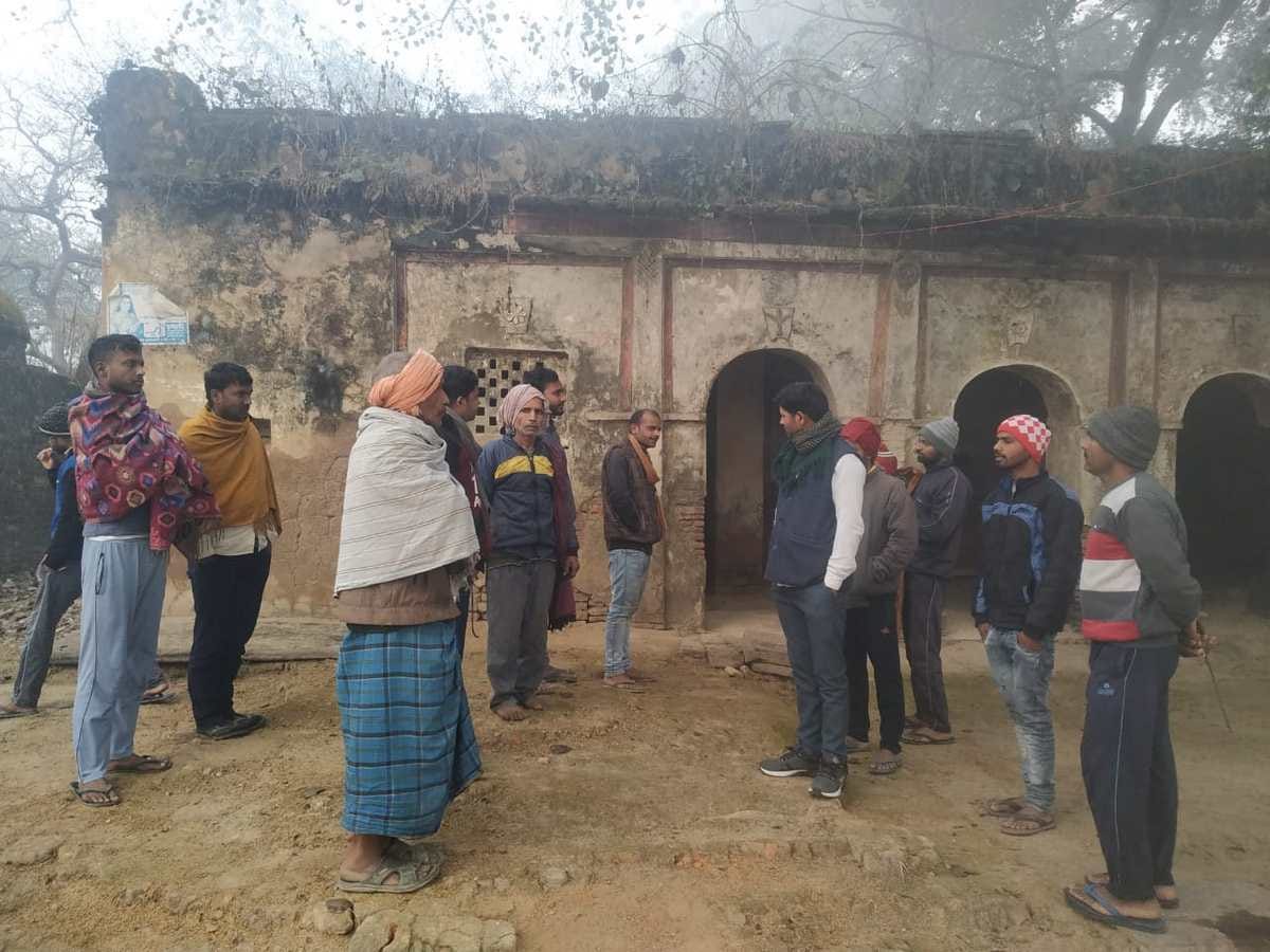 300 years old precious idols stolen from Ram Janaki temple two people in custody n jaunpur