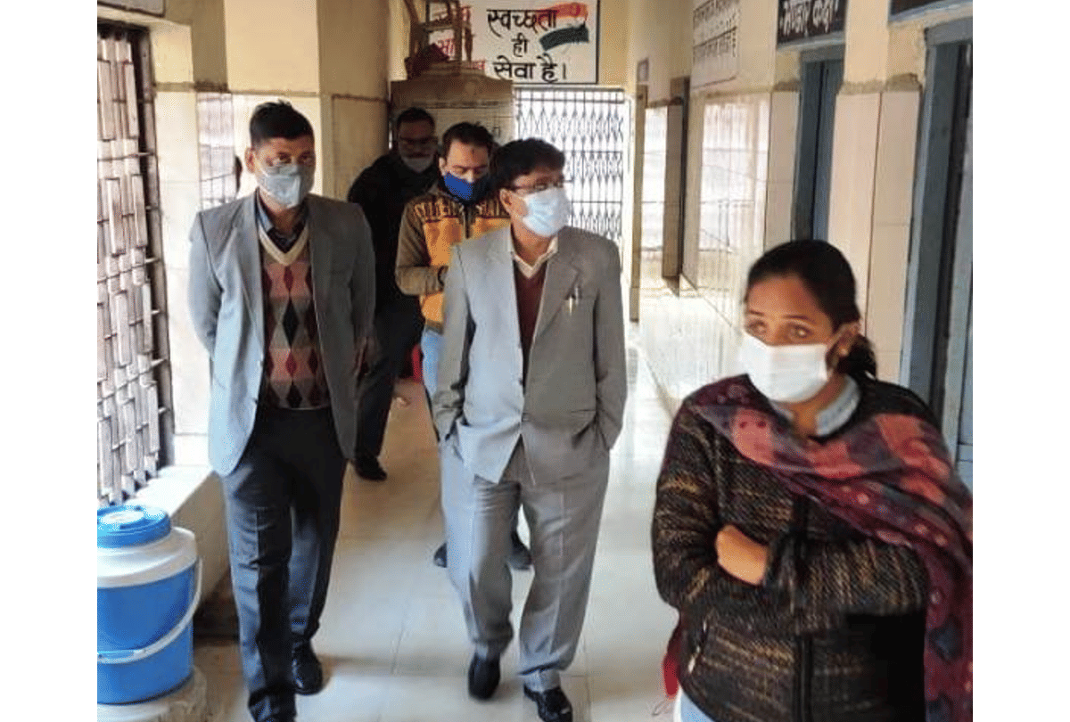 Chhatarpur: Principal District and Sessions Judge inspected the observation house