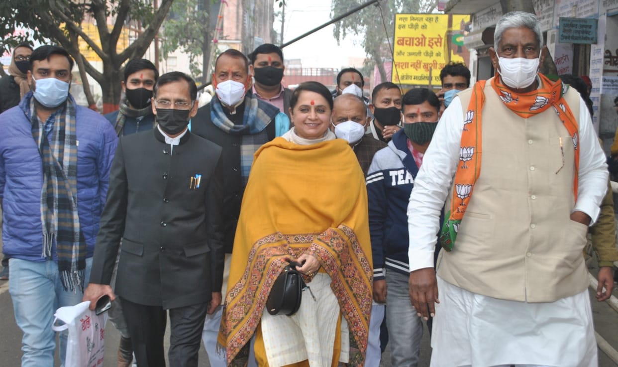 11 including Tejendra, Mriganka filed pamphlets