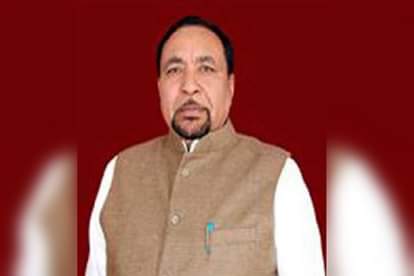 गुलाम मोहम्मद।