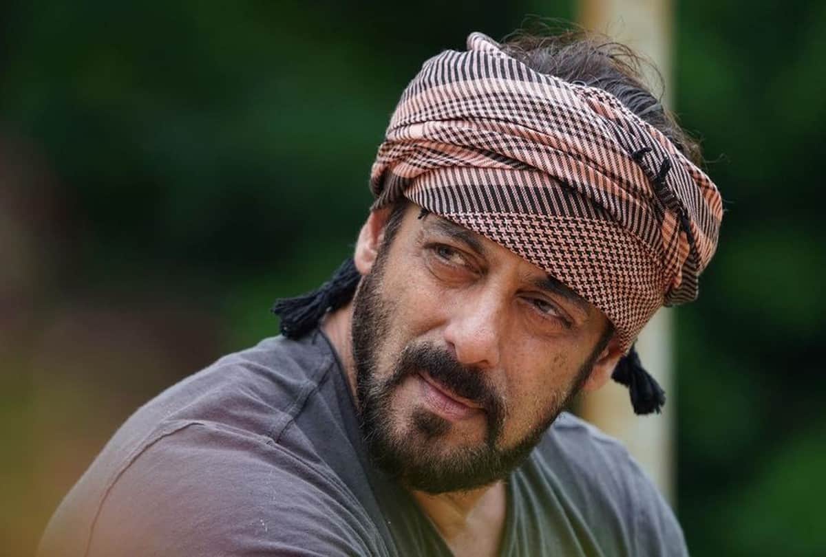 Salman Khan Memes: After receiving gun license from Mumbai Police Users trolling and Reacting on social media