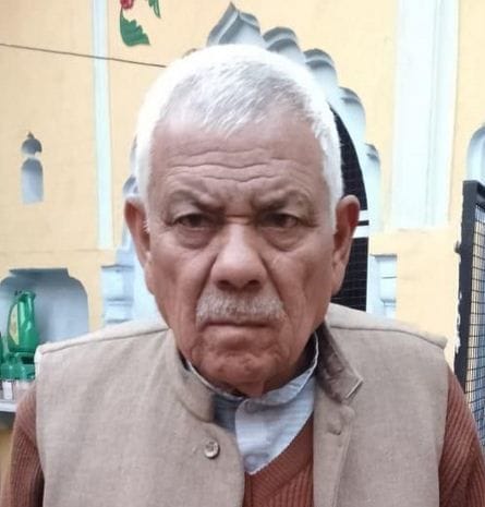 Hathras: It is useless to stay in politics when the problems are not going away