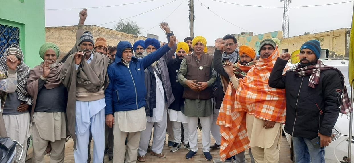 Demand for compensation for bad crops, farmers have a firm front in the mini secretariat from 28