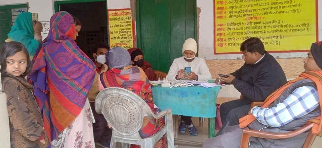 jile mein 44 log korona sankramit mile