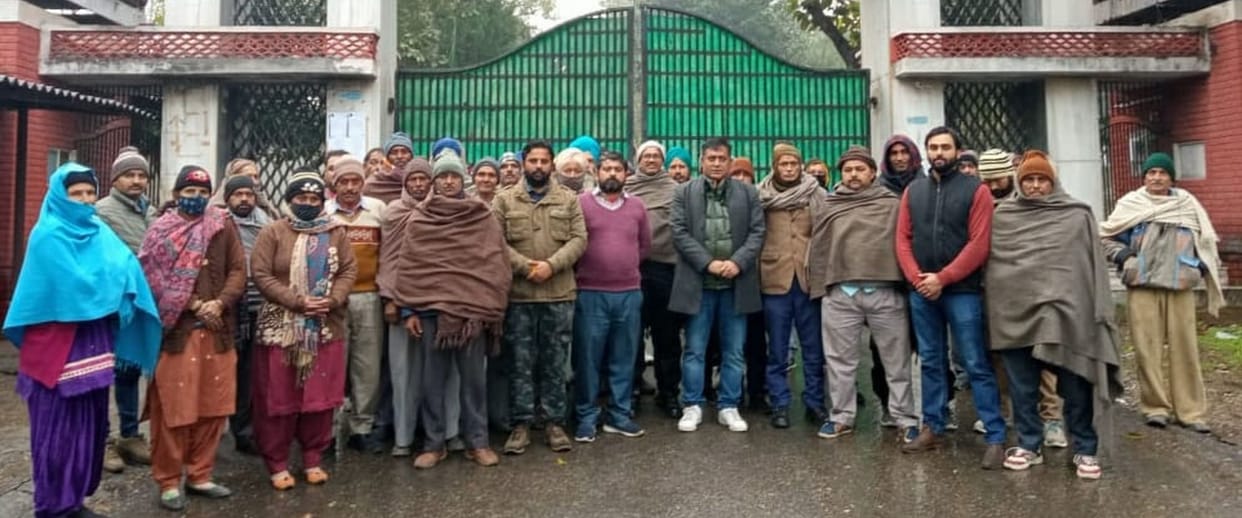 mla raayjada mat with wine factory workers and listion their demand and problems