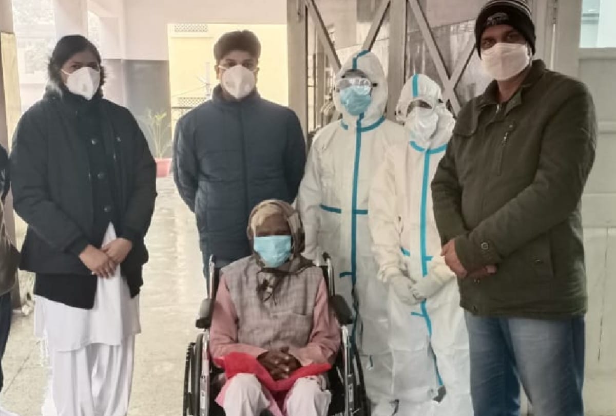 105 year old Narmu General Secretary defeated Corona in Gorakhpur