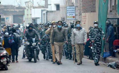 uptet and Republic Day 2022 Varanasi Police alert and donchecking campaign hotels and suspects searched