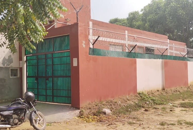 Two teenage girls absconding from Bal Ashram in Jind of Haryana