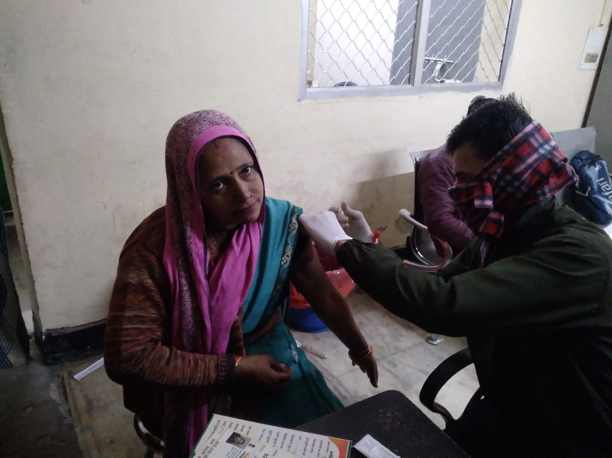 Hathras: Preparation for vaccination of 12 to 14 age group started