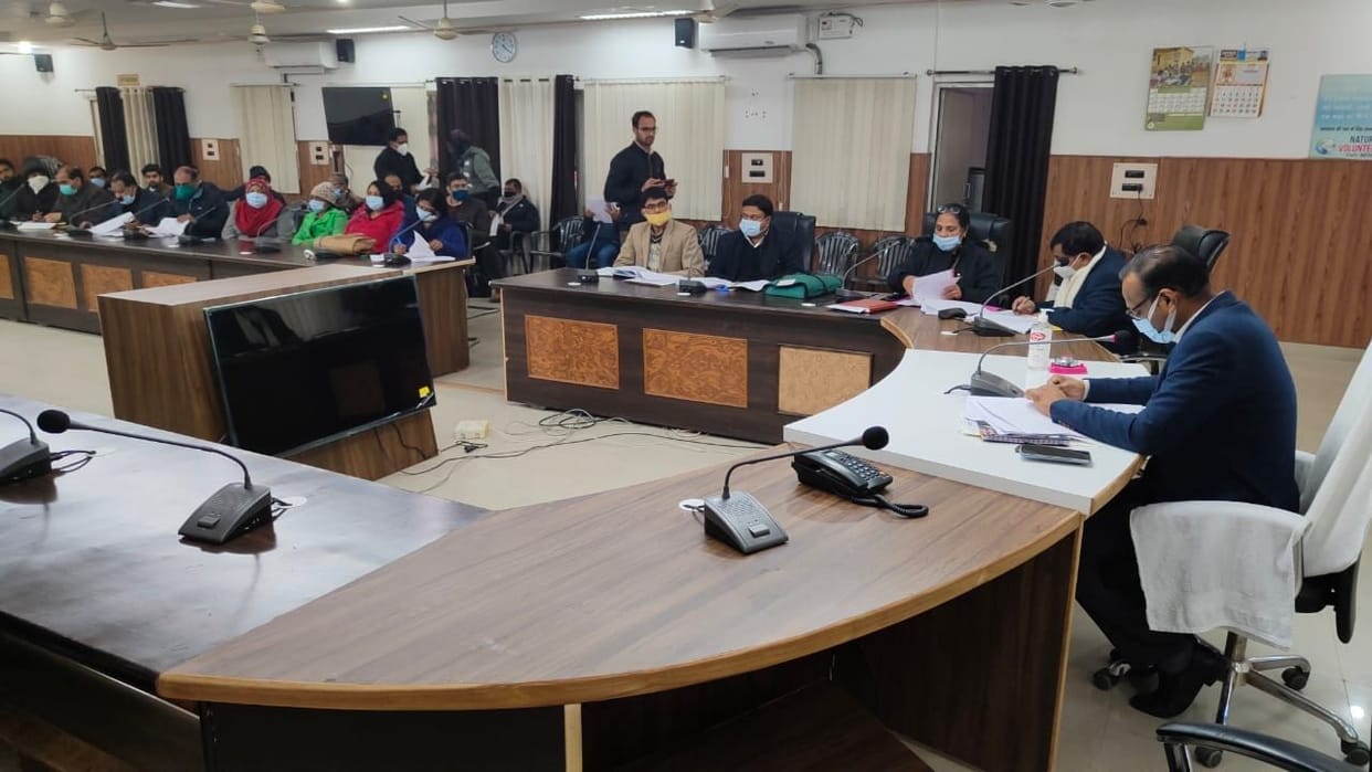 Hathras: Officials tighten their back regarding teacher eligibility test