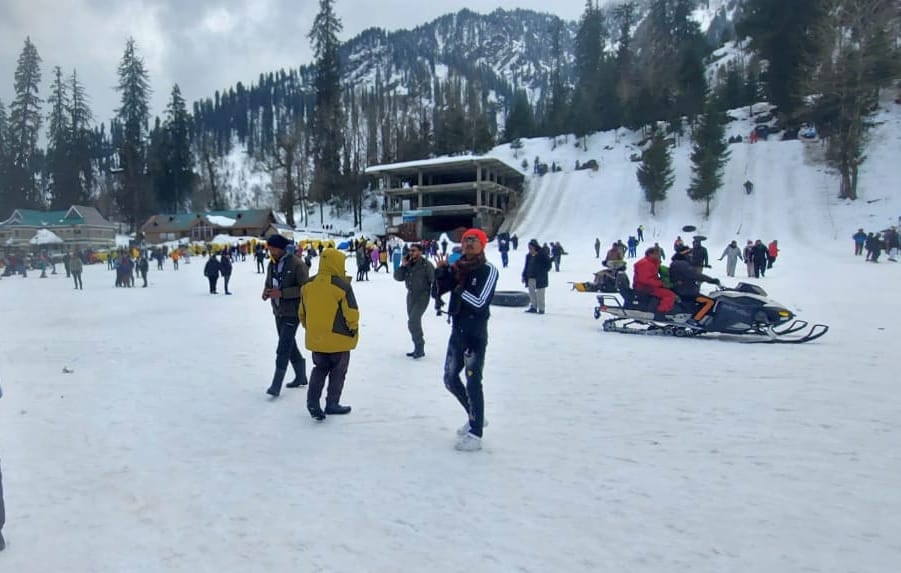 Snowfall in Lahaul including Atal Tunnel Rohtang