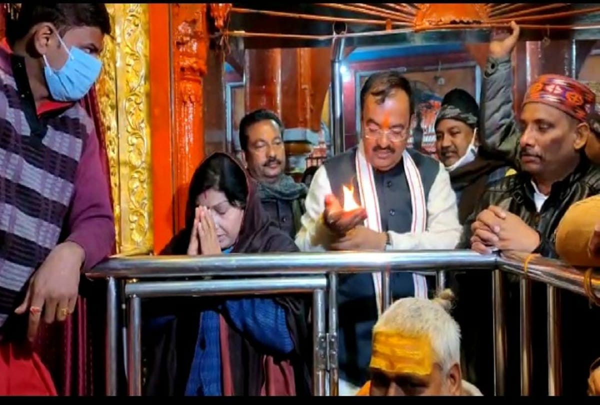 UP Elections 2022: Keshav reached the district for the first time after becoming a candidate from Sirathu, bowed in the court of mother Sheetla