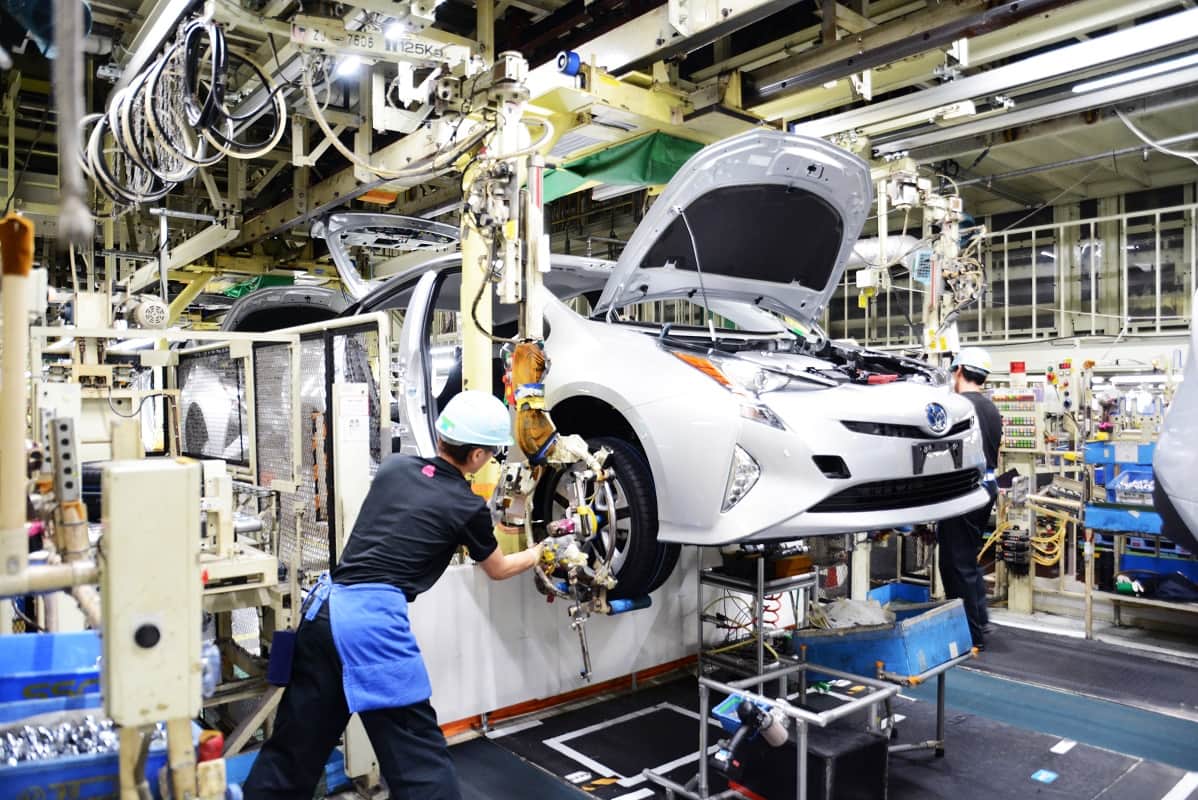 toyota car manufacturing plant in japan halts operations due to system glitch