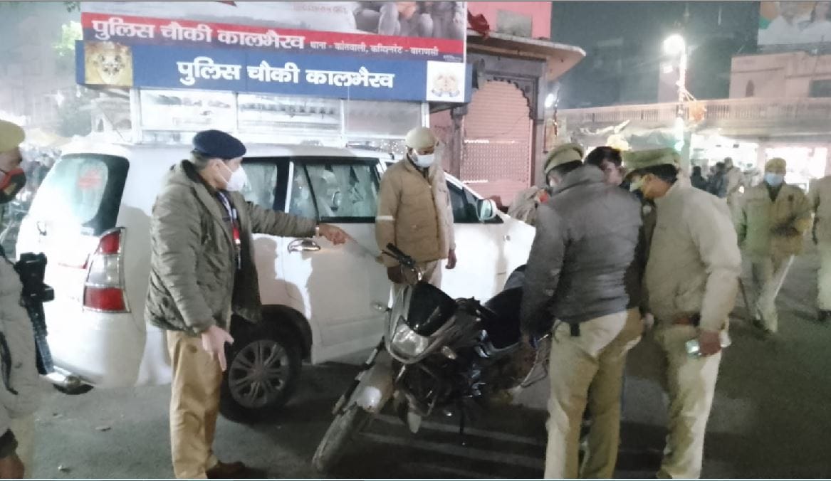uptet and Republic Day 2022 Varanasi Police alert and donchecking campaign hotels and suspects searched