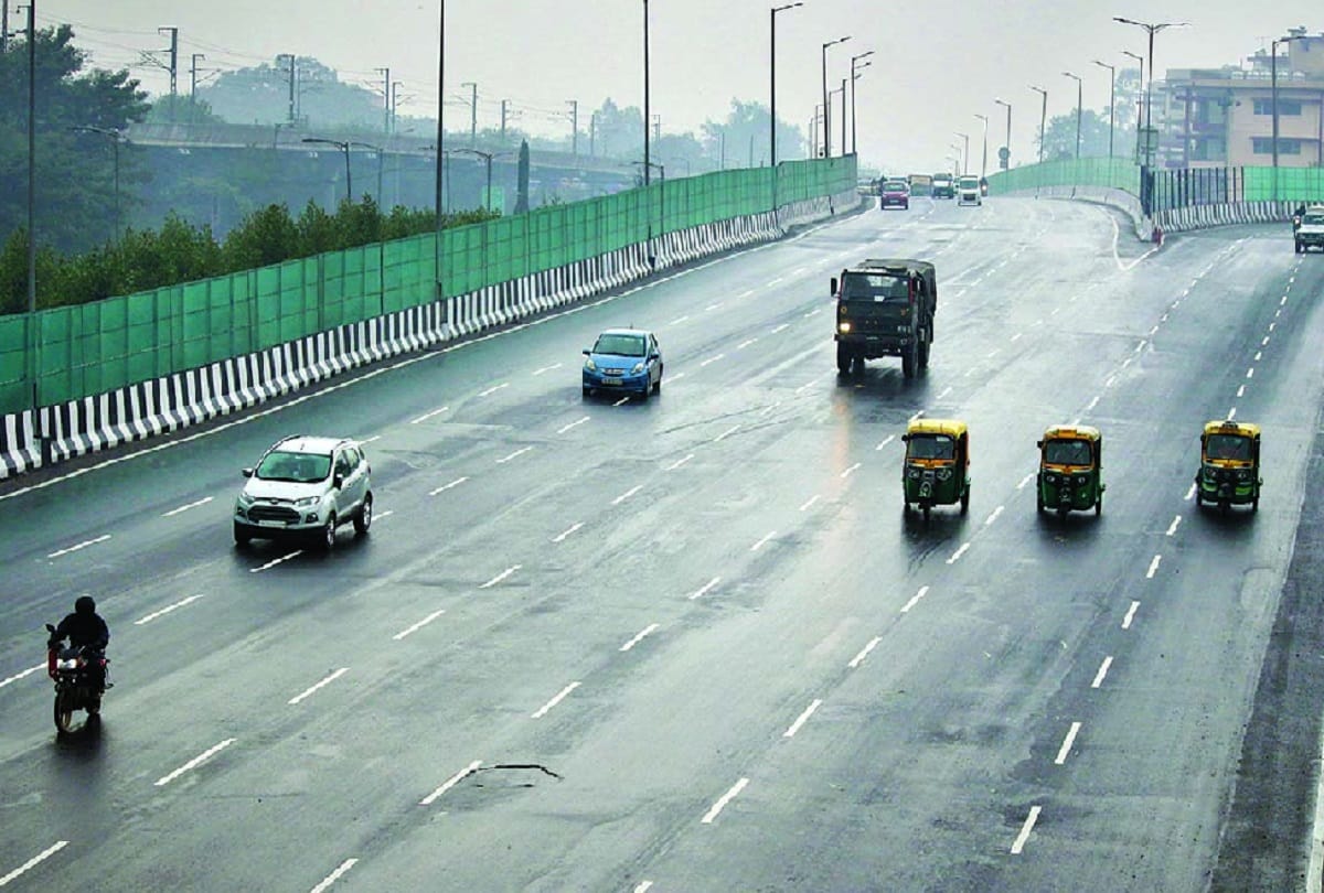 Rain continues in Delhi-NCR with cold winds