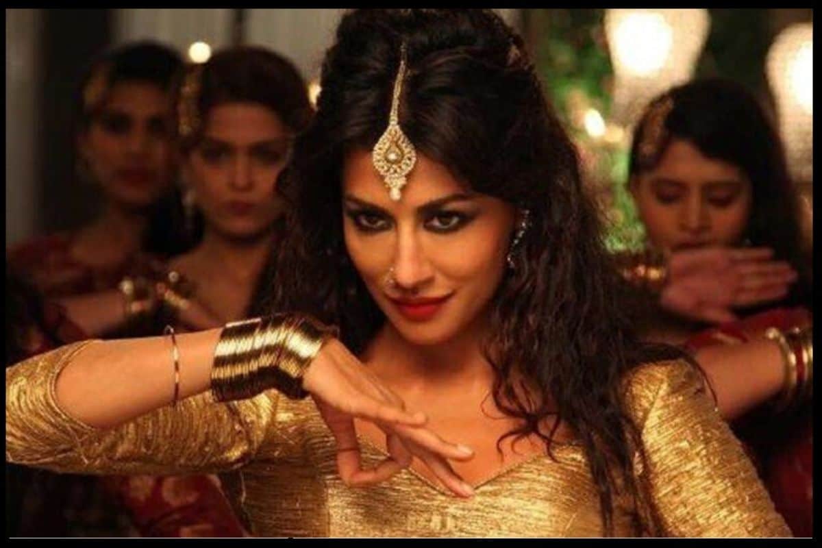 SAIYAAN Song Chitrangda Singh beats nora fatehi in sensuous song Rishaab Chauhaan Asees Kaur Vinod Bhanushali Sam Khan