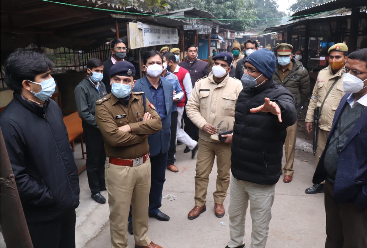 Security of civil court strict after Murder in Gorakhpur