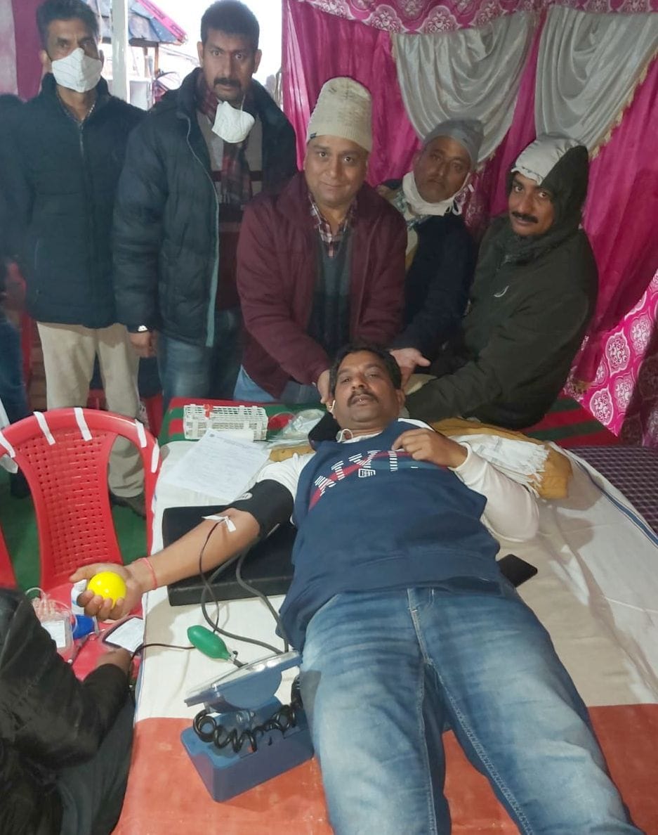 Despite the rain, people gathered in the blood donation camp