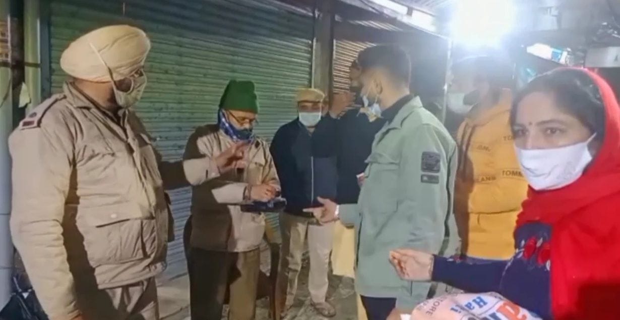 district administration open receipt counter for people in chintpurni temple parisar