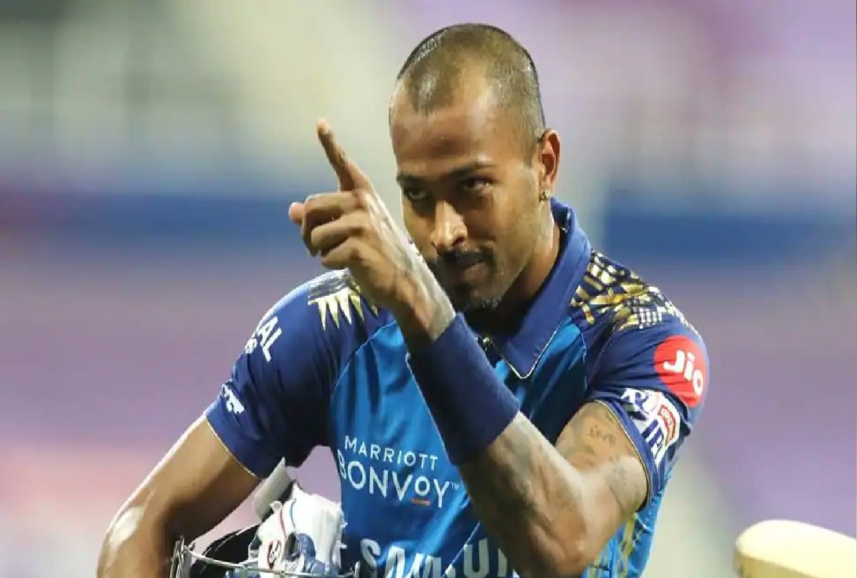 Hardik pandya warns old team of IPl said naye ko kam mat samajhna