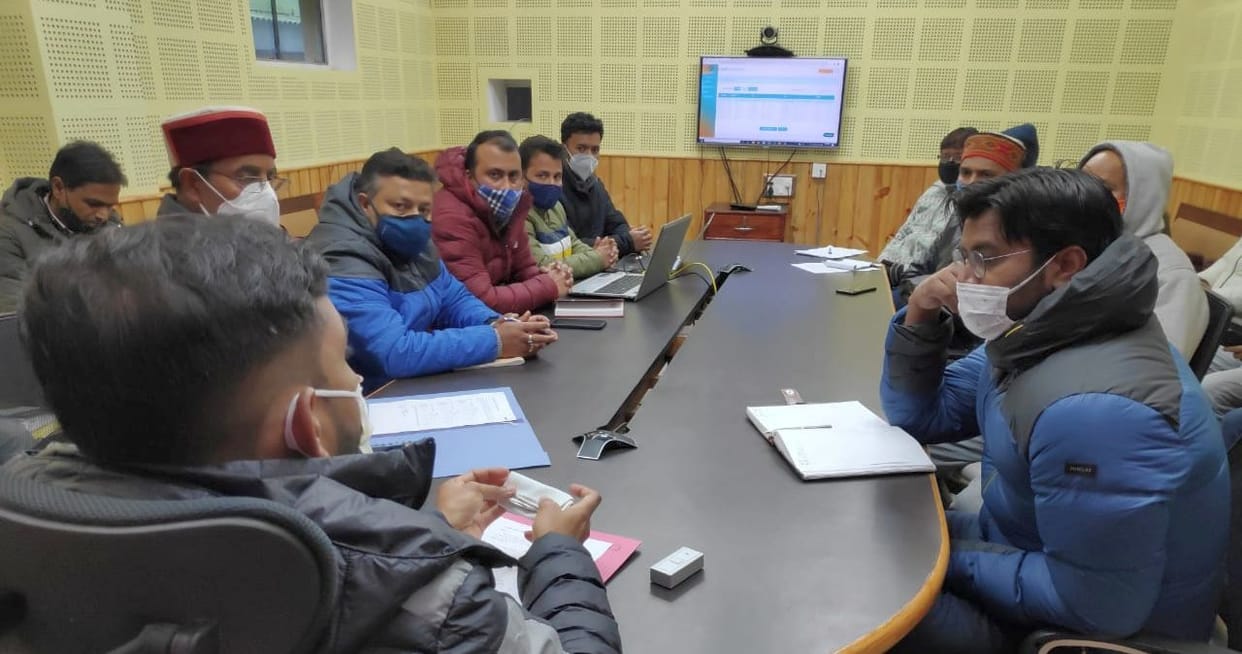 Alotment of EVM in Pithauragarh