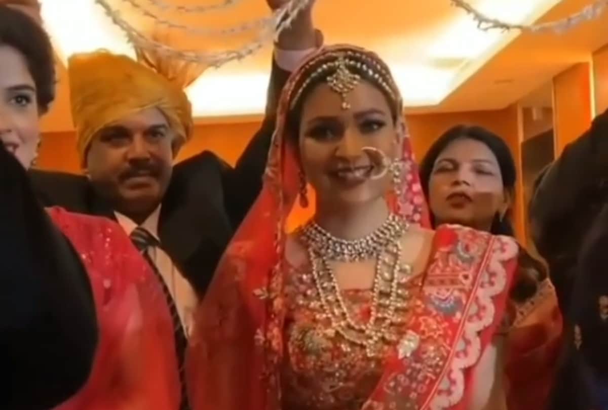Kundali Bhagya actress Mansi Srivastava got married to her long time boyfriend Kapil Tejwani