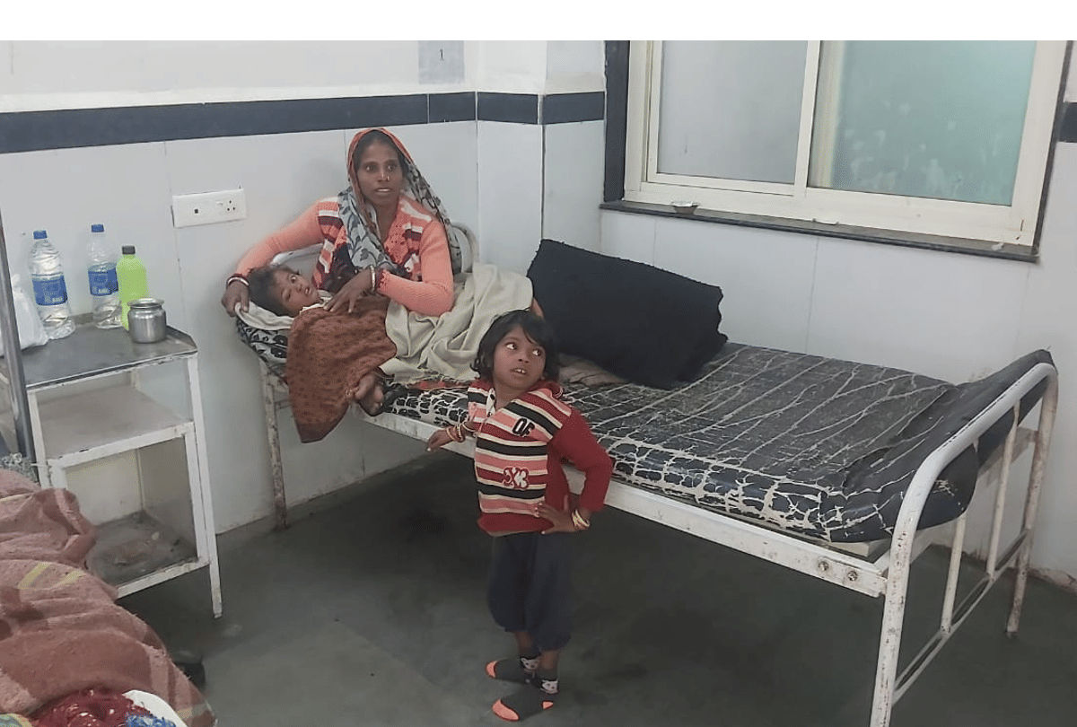 Chhatarpur: A 3-year-old girl fell from the terrace while playing, injured her hand and foot