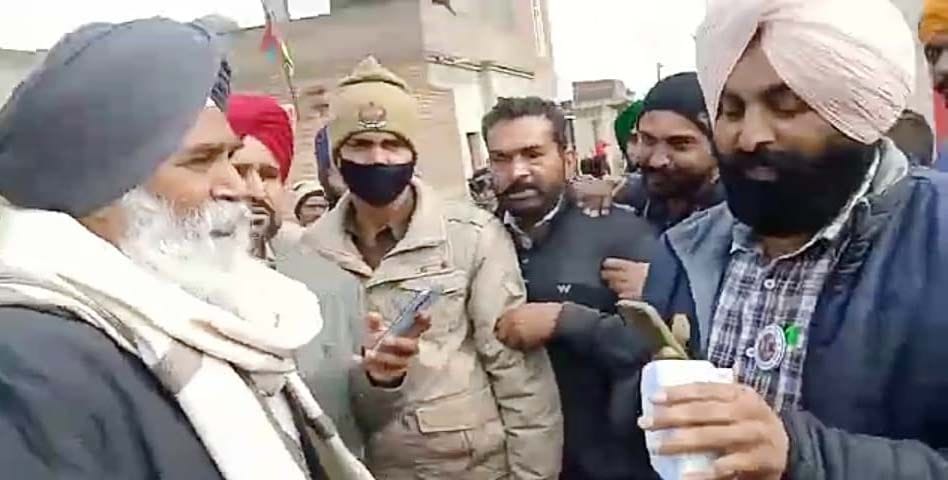 Former MLA Balkaur Singh kept silent when he got entangled in farmers' questions