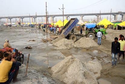 Magh Mela: The troubles are not decreasing on the sands of Sangam, leaving the chanting