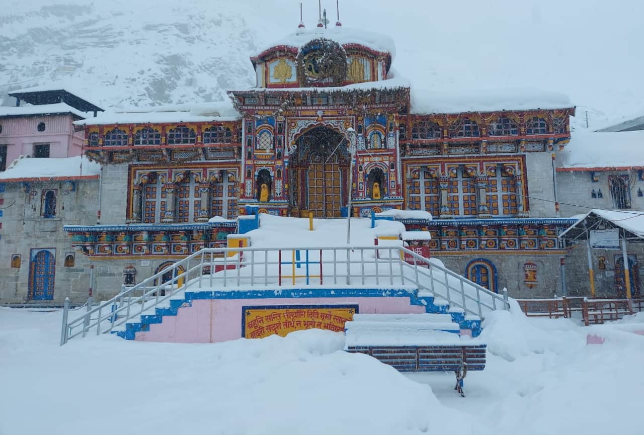 uttarakhand weather update: snowfall in kedarnath, badrinath and hilly altitude areas, see photos