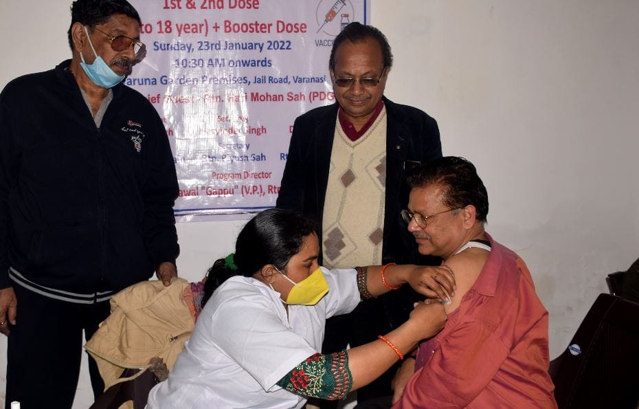 Corona Varanasi update Death of two patients admitted to BHU positivity rate up and down 411 new covid positive found today