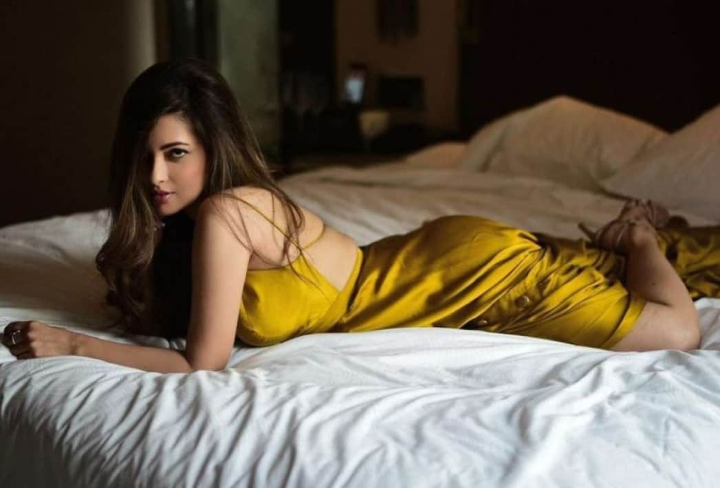 Anjali Arora MMS Leak Kareena Kapoor Mallika Sherawat Hansika Motwani Mona Singh Soha Ali Private Video Leaked