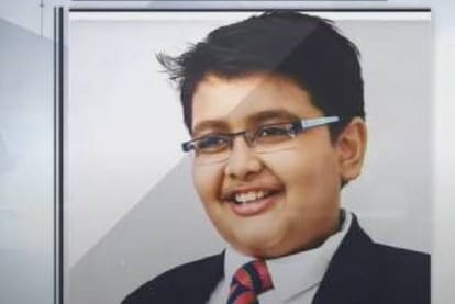Indore: Avi and Palak got the Prime Minister's National Children's Award, PM asked Avi - is there any specialty in the water of MP, which there are so many talented children