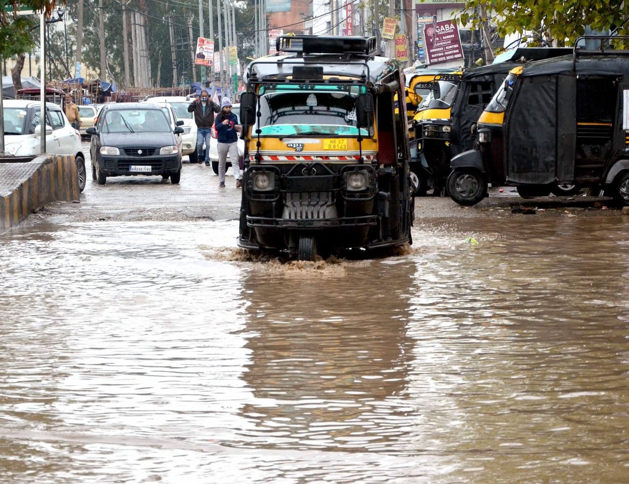 Waterlogging in the city due to rain, record of 10 years broken