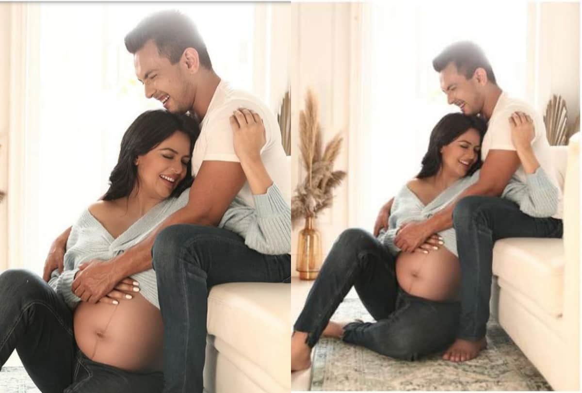 Aditya Narayan shares pictures from Shweta Agarwal baby shower