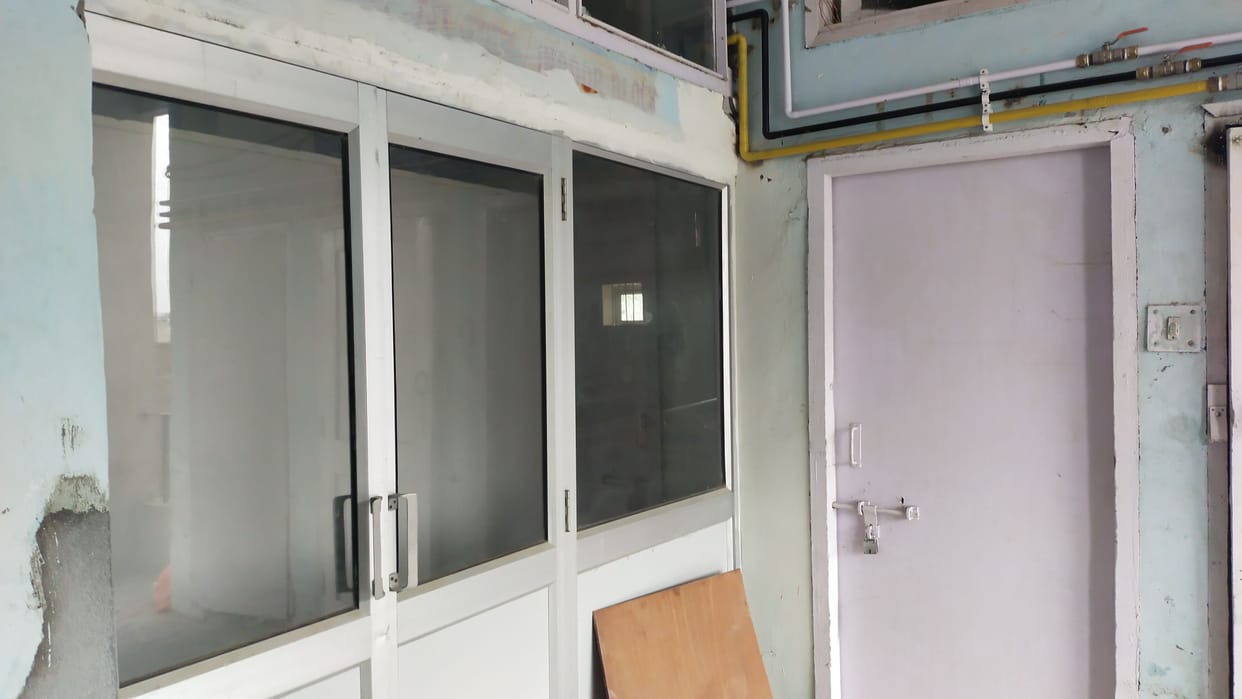 ICU ready with two crores and no handover even after lift testing, entangled in two departments
