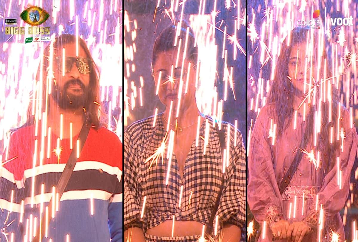 Bigg Boss 15: iulia Vantur spreads the magic of her voice on the show Salman did a romantic dance with Pragya Jaiswal