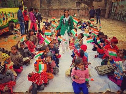 National Girl Child Day 2022 These daughters of varanasi became gold for family after many  struggle know their story
