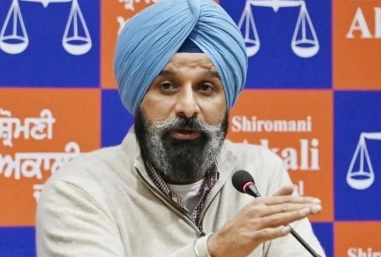 Punjab Haryana High Court will hear petition filed for bail of Akali leader Bikram Majithia