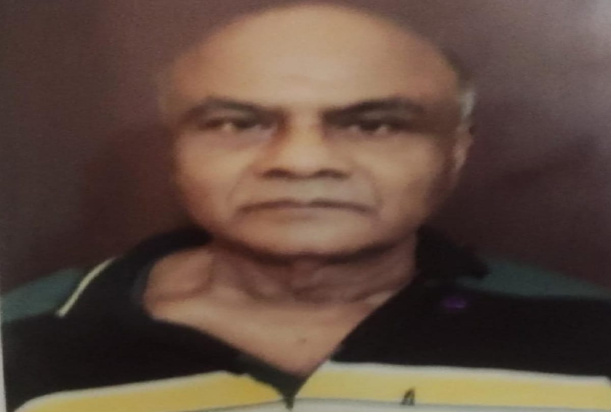 eldest son evicted elderly father from home in Gorakhpur