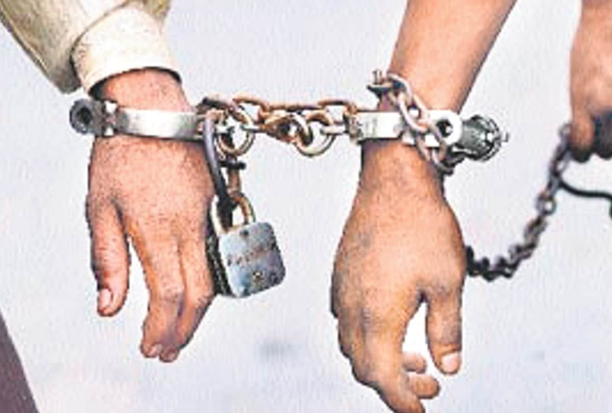 woman along with the lover had killed the husband
