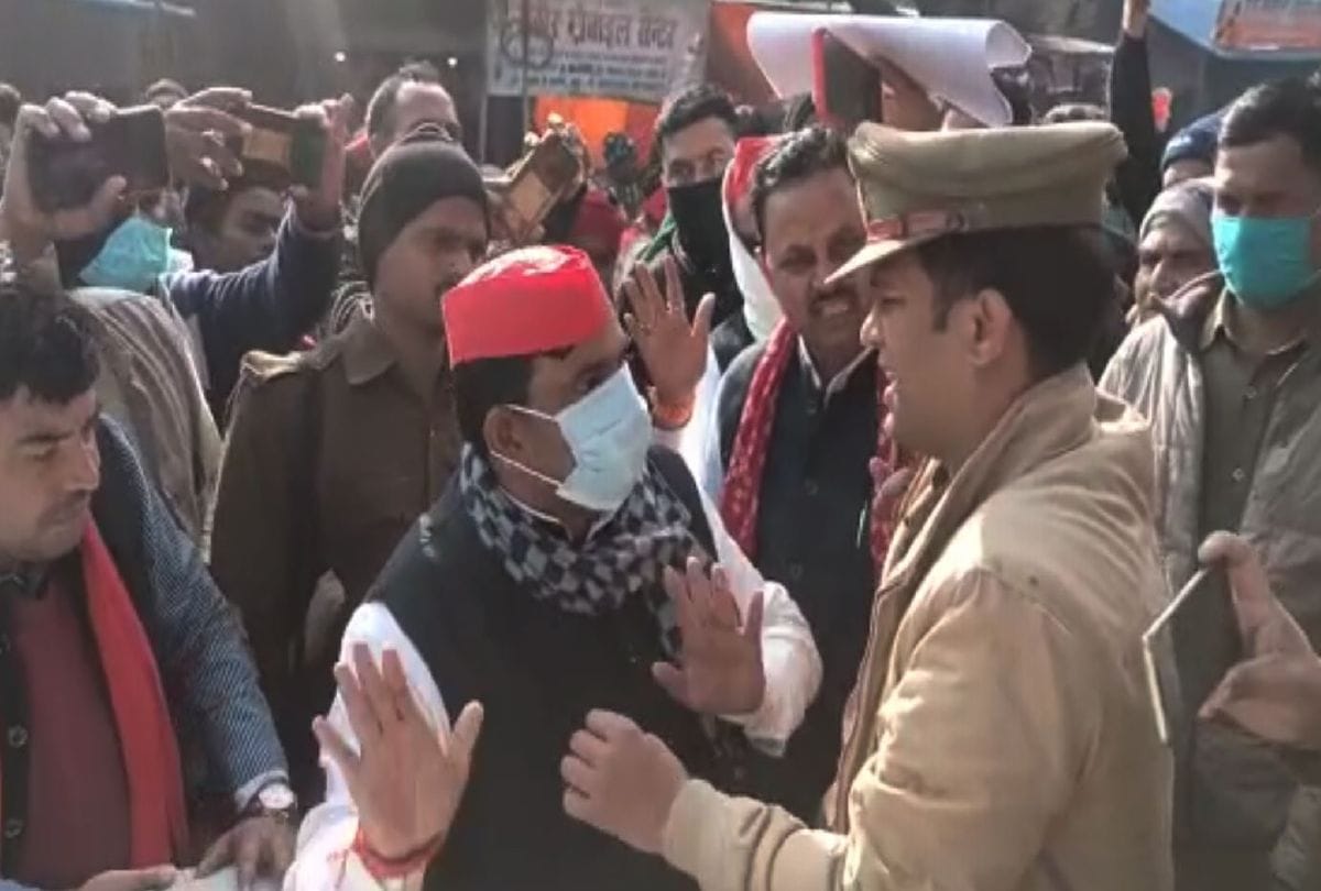 Case Filed Against Bjp Mla Jitendra Verma And Sp Candidate Madhu Sudan Sharma