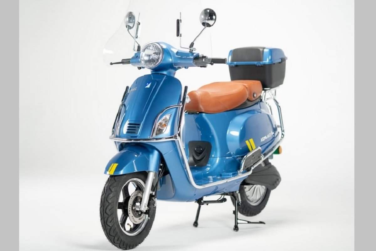Komaki launches upgraded version of Venice electric scooter with removable batteries Know Price Features Specs