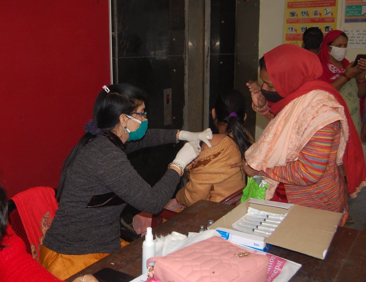 560 new infected found including 25 members of Balagram Rai
