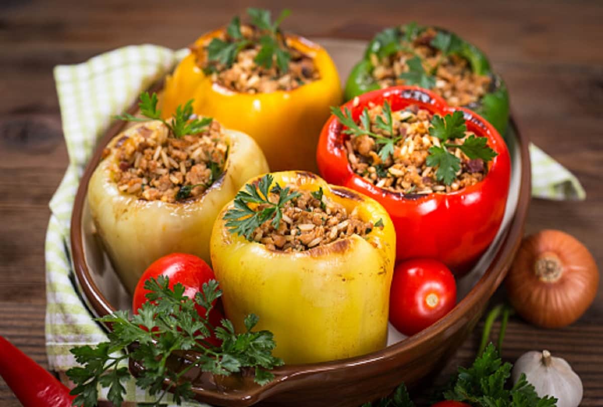 perfect recipe for dinner or lunch make stuffed capsicum