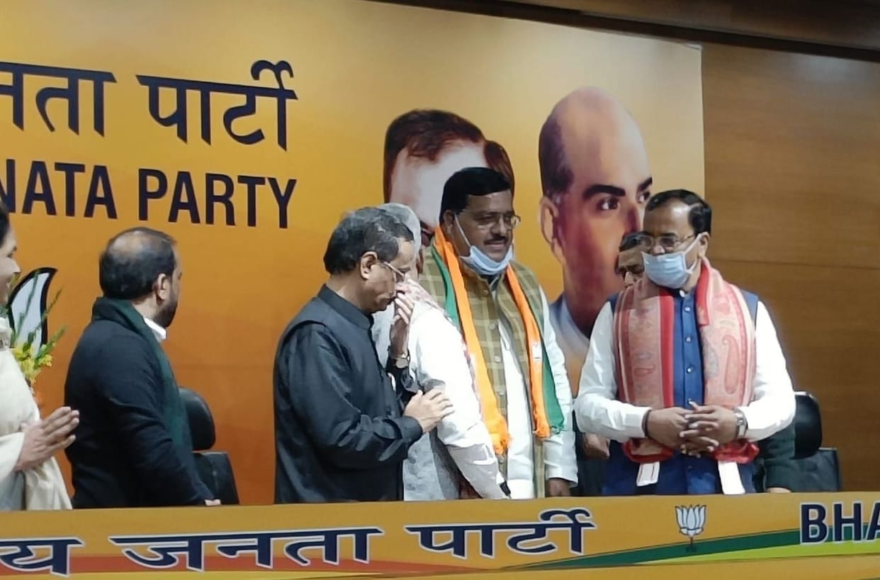 MLA Subhash joined BJP leaving SP