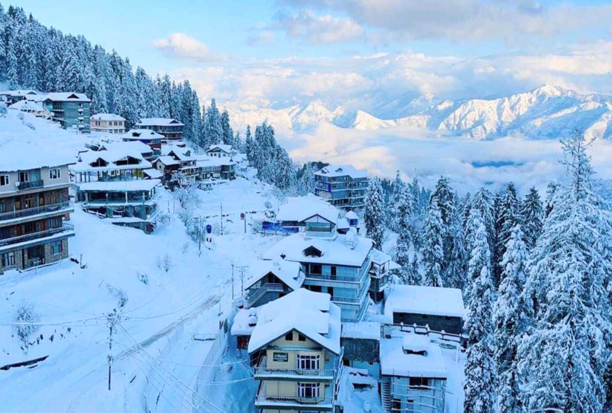 himachal weather update: Troubles increased due to snowfall, Roads and   electricity supply stalled in many rural parts